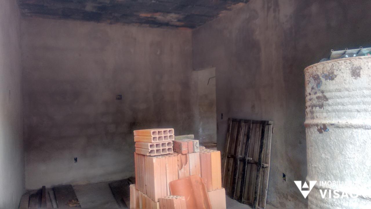 Casa à venda no Fabrício: 