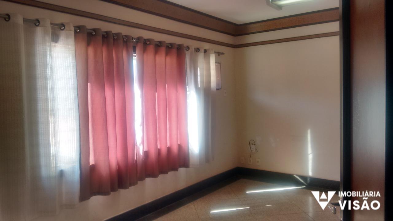 Sala para aluguel no Centro: 