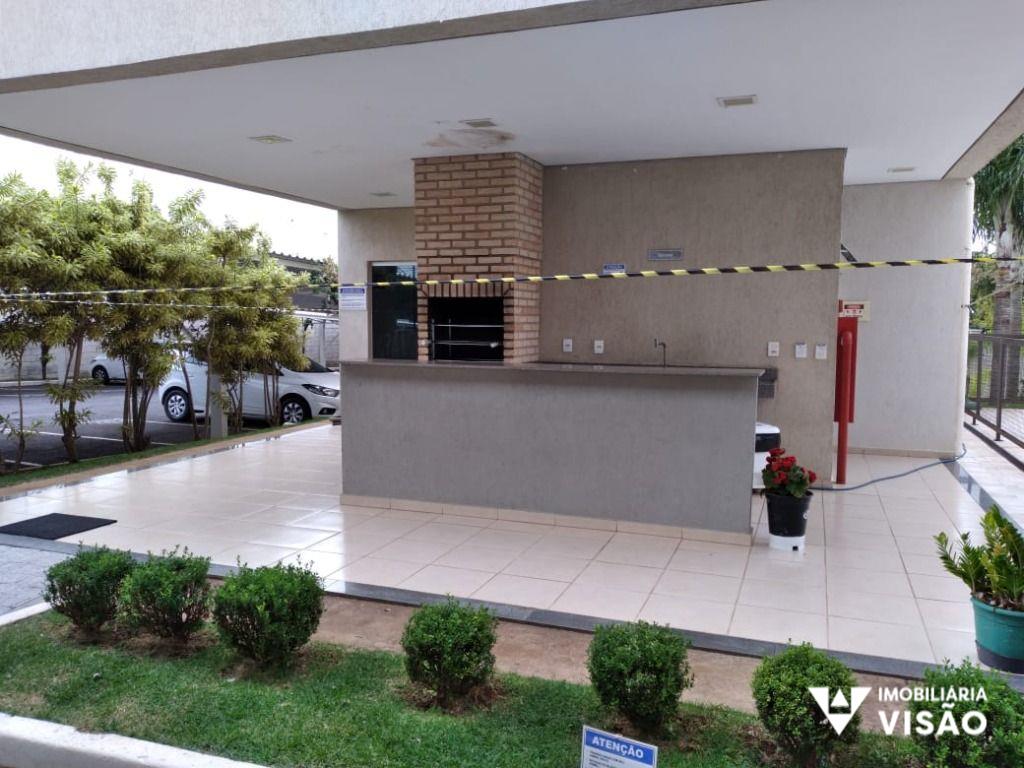 Apartamento à venda no Mercês: 