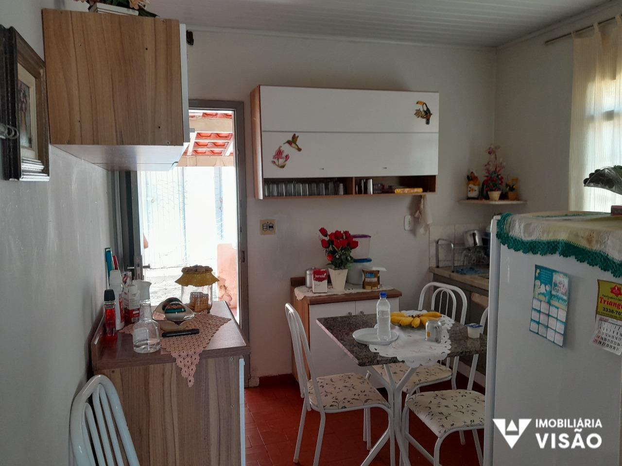 Casa à venda no Fabrício: 