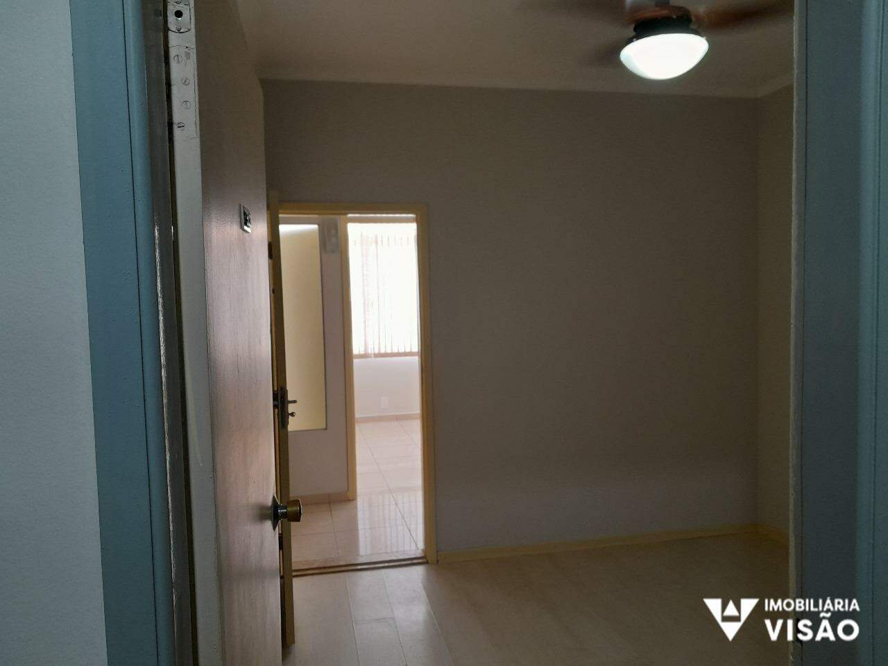 Sala para aluguel no Centro: 