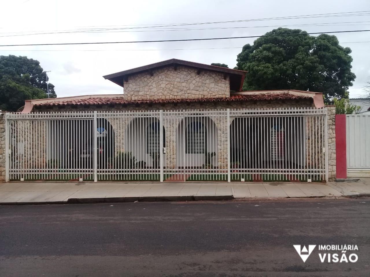 Casa à venda no CENTRO: 