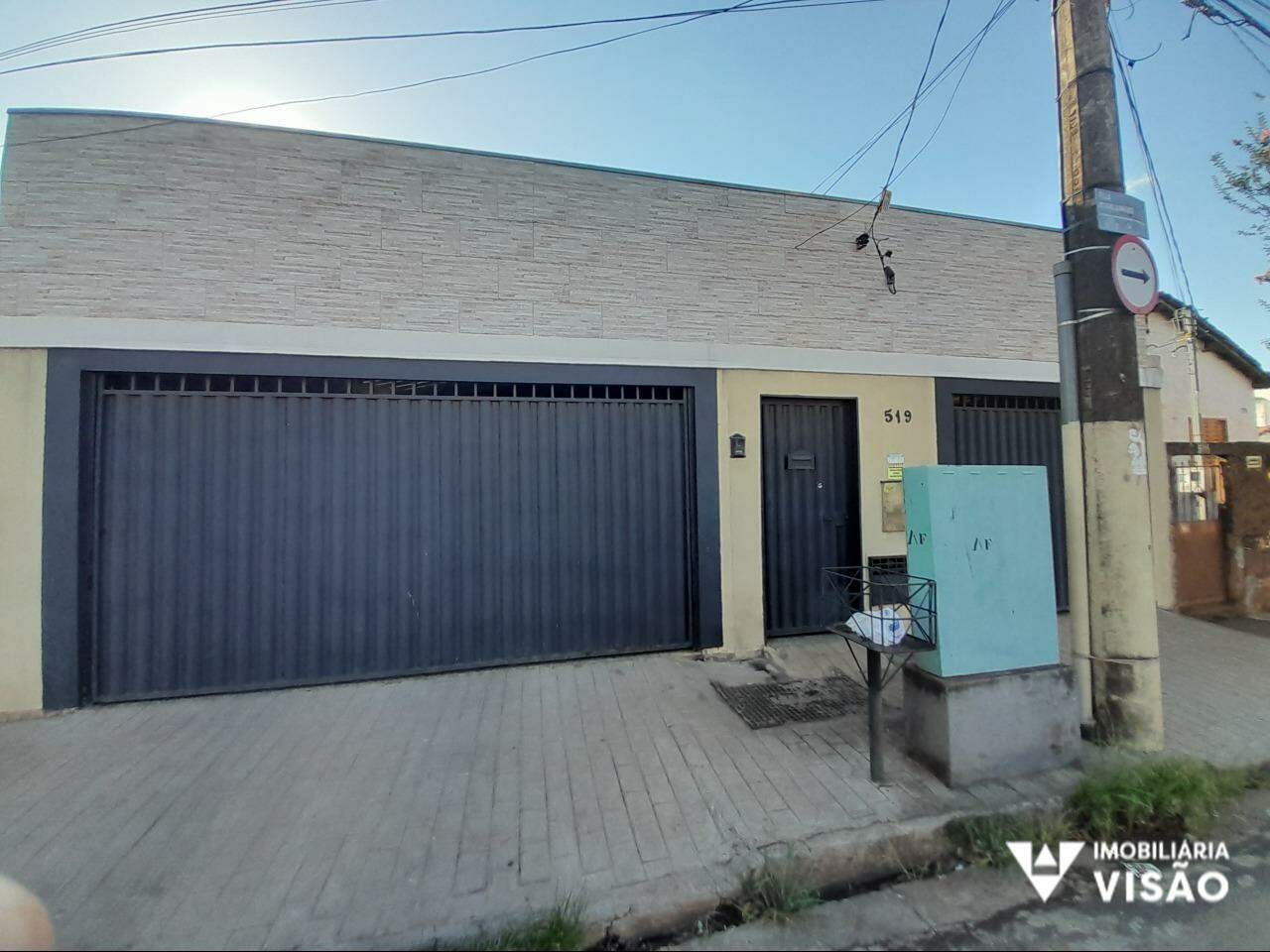 Casa à venda no Amoroso Costa: 