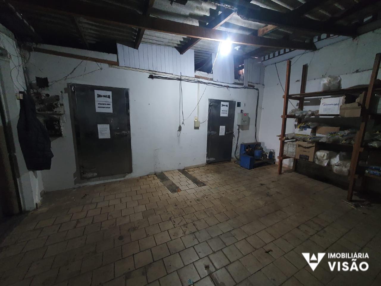 Galpão à venda no Nossa Senhora da Abadia: 