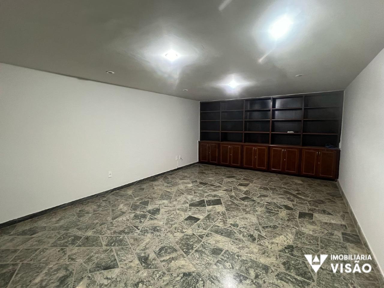 Casa à venda no Jardim Alexandre Campos: 