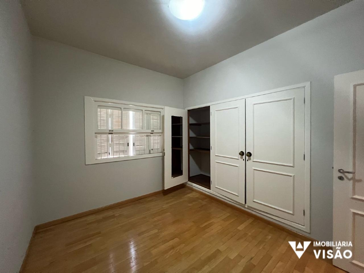 Casa à venda no Jardim Alexandre Campos: 