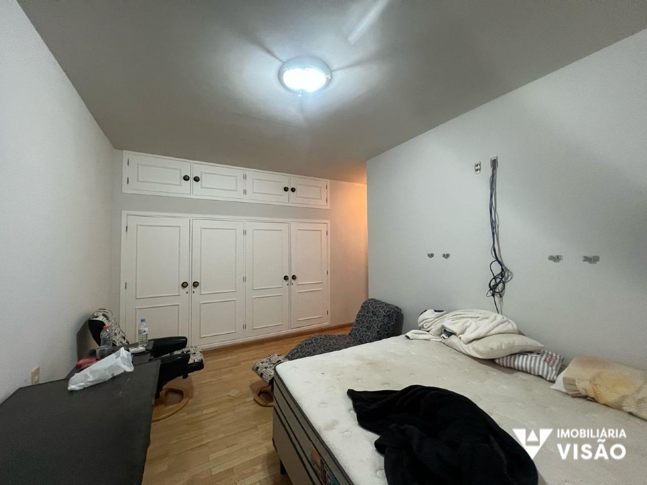 Casa à venda no Jardim Alexandre Campos: 