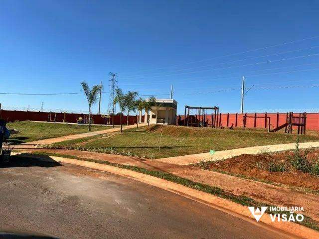 Terreno à venda no MANOEL MENDES: 