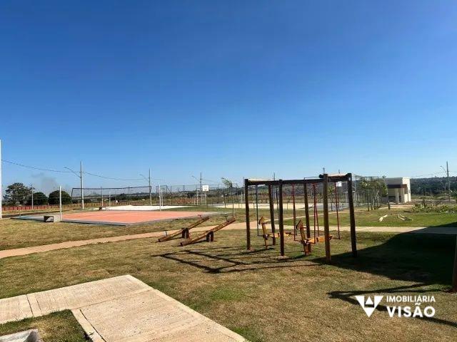 Terreno à venda no MANOEL MENDES: 