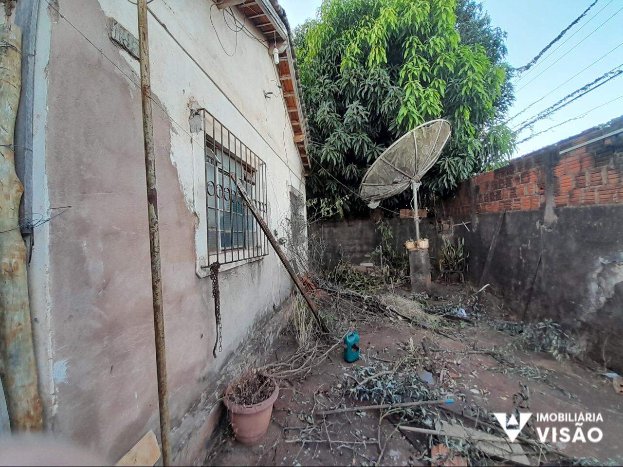 Casa à venda no Lourdes: 