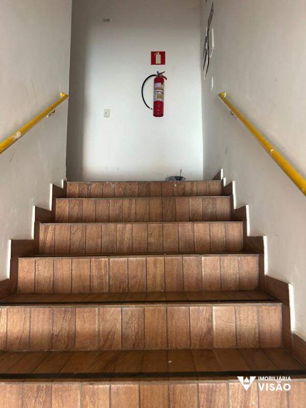 Sala para aluguel no JARDIM ESPLANADA: 