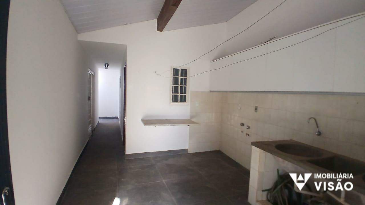 Casa para aluguel no Santa Marta: 