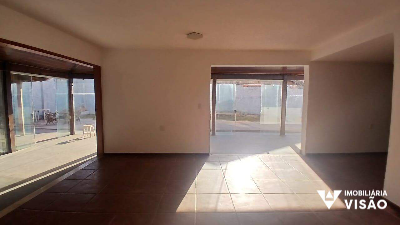 Casa para aluguel no Santa Marta: 