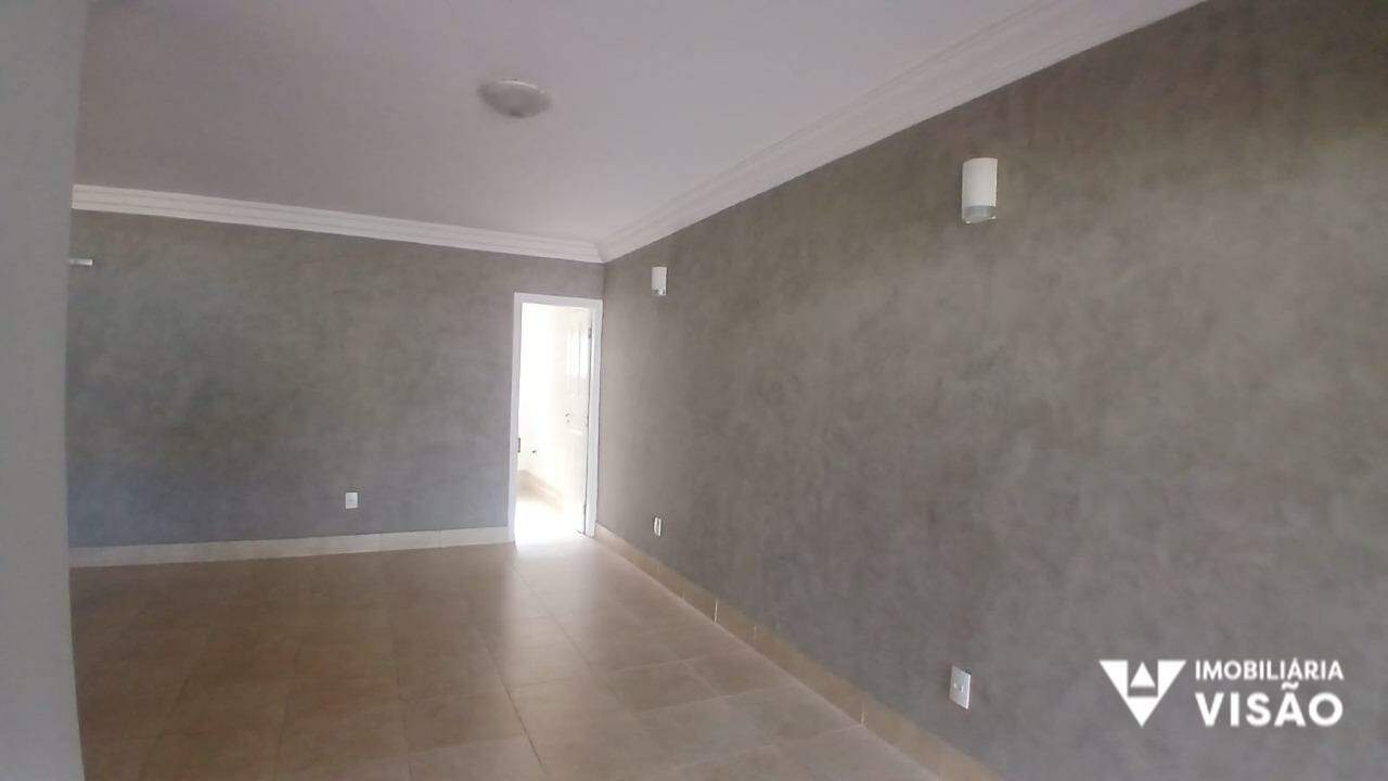 Casa para aluguel no Centro: 