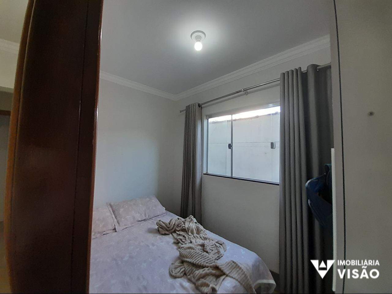 Casa à venda no BeijaFlor: 