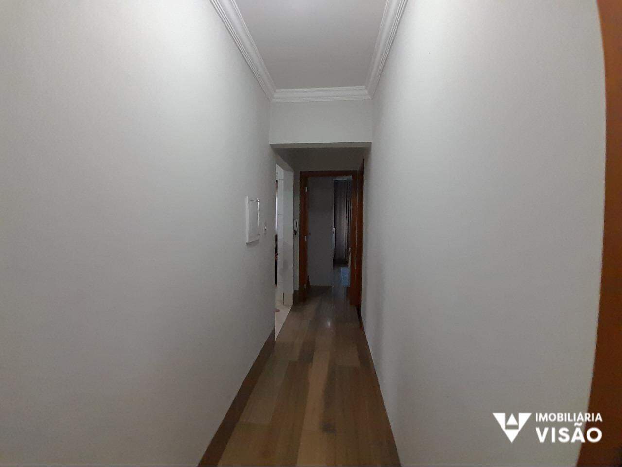 Casa à venda no BeijaFlor: 