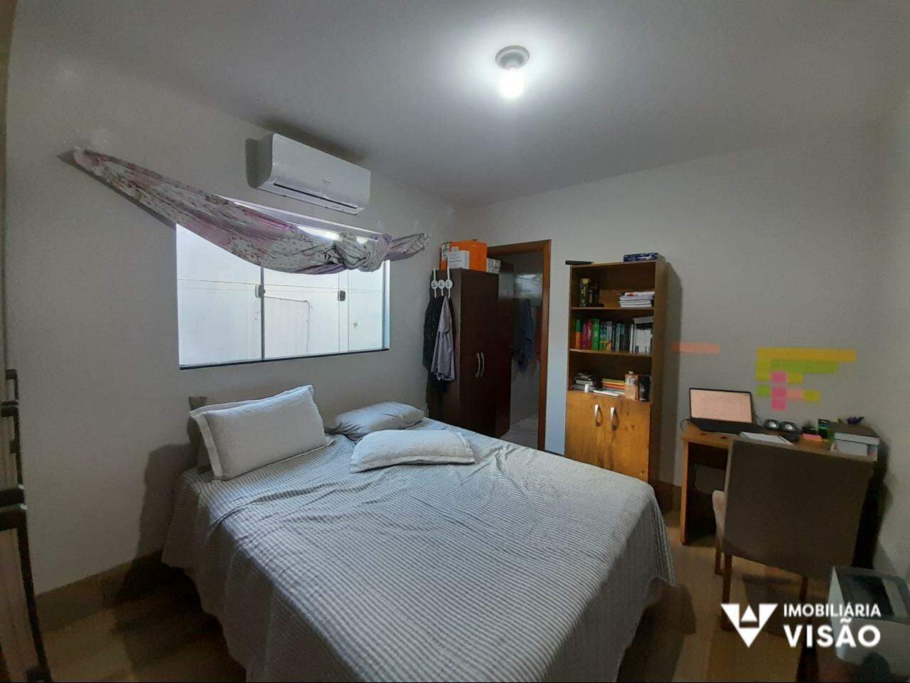Casa à venda no BeijaFlor: 