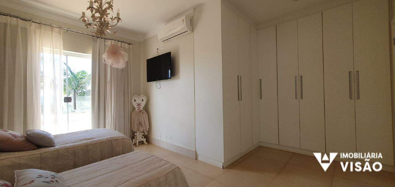 Sobrado à venda no Flamboyant Residencial Park: 