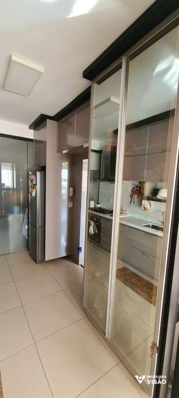 Apartamento à venda no Jardim do Lago: 