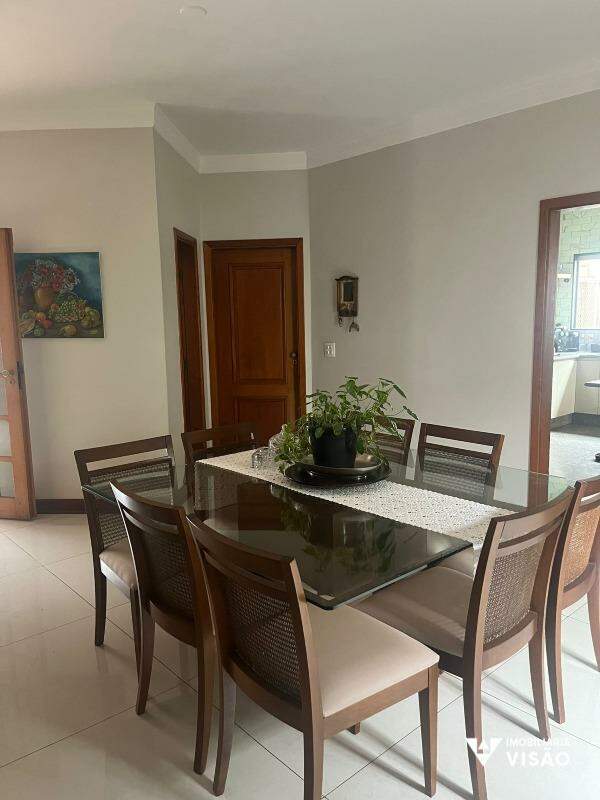 Casa à venda no Fabrício: 