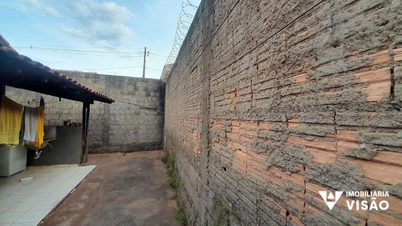 Casa à venda no Beija-Flor II: 