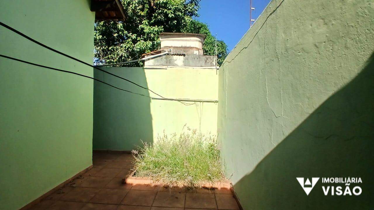 Casa à venda no Fabrício: 