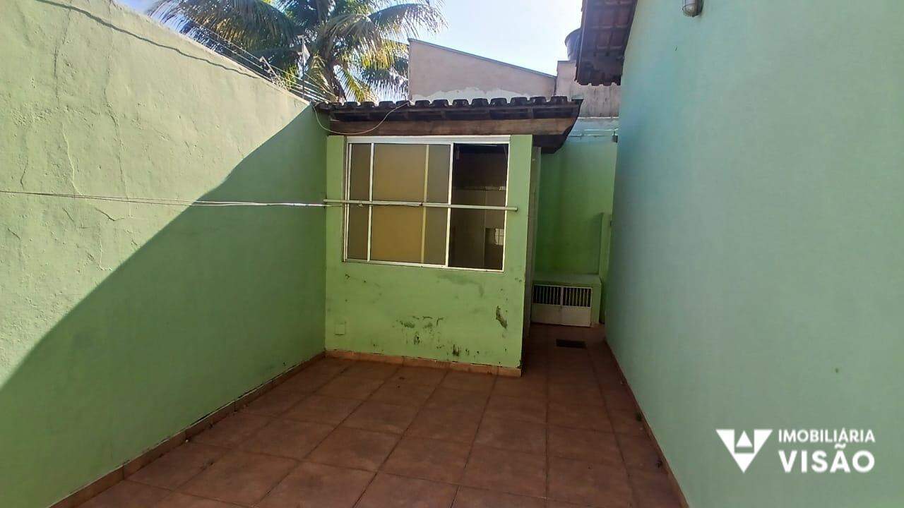 Casa à venda no Fabrício: 