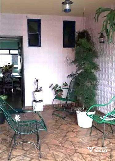 Casa à venda no Fabrício: 