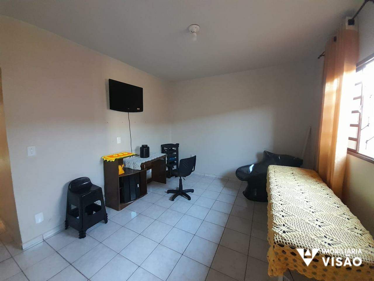 Casa à venda no Conjunto Chica Ferreira: 