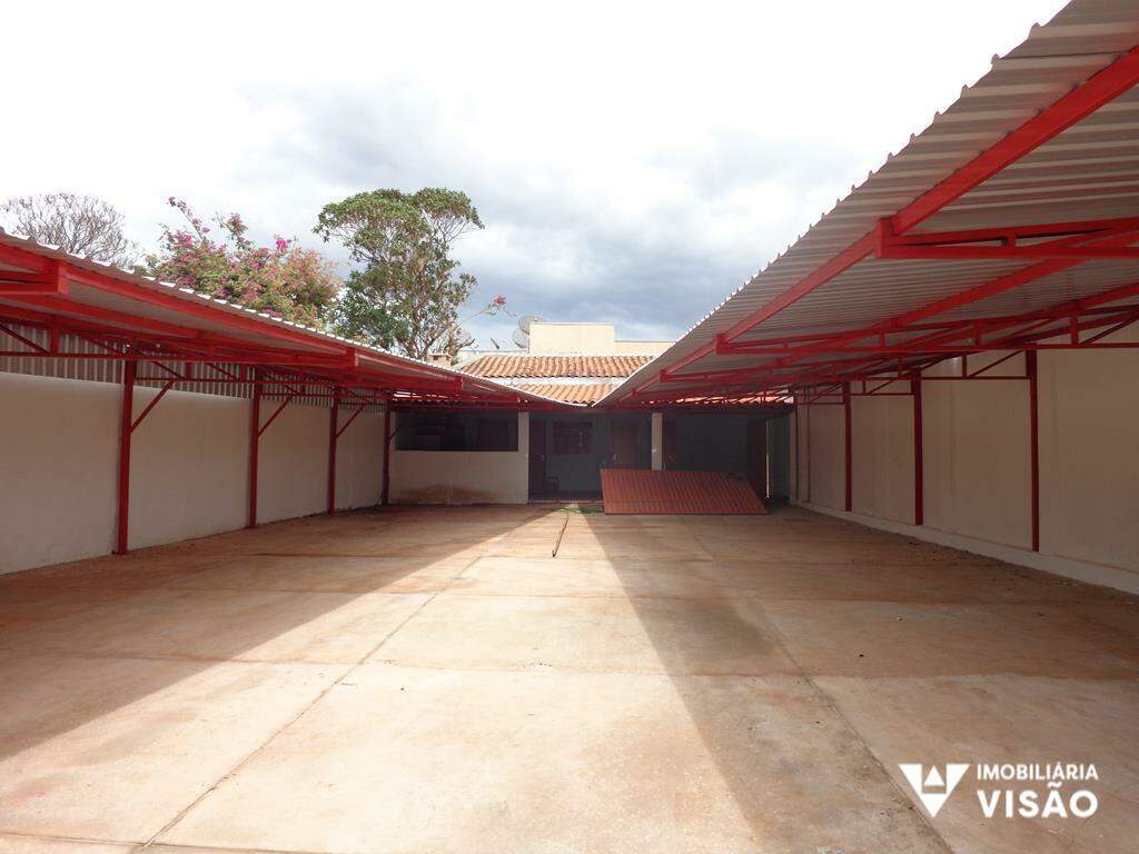 Ponto Comercial à venda no JARDIM ESPLANADA: 