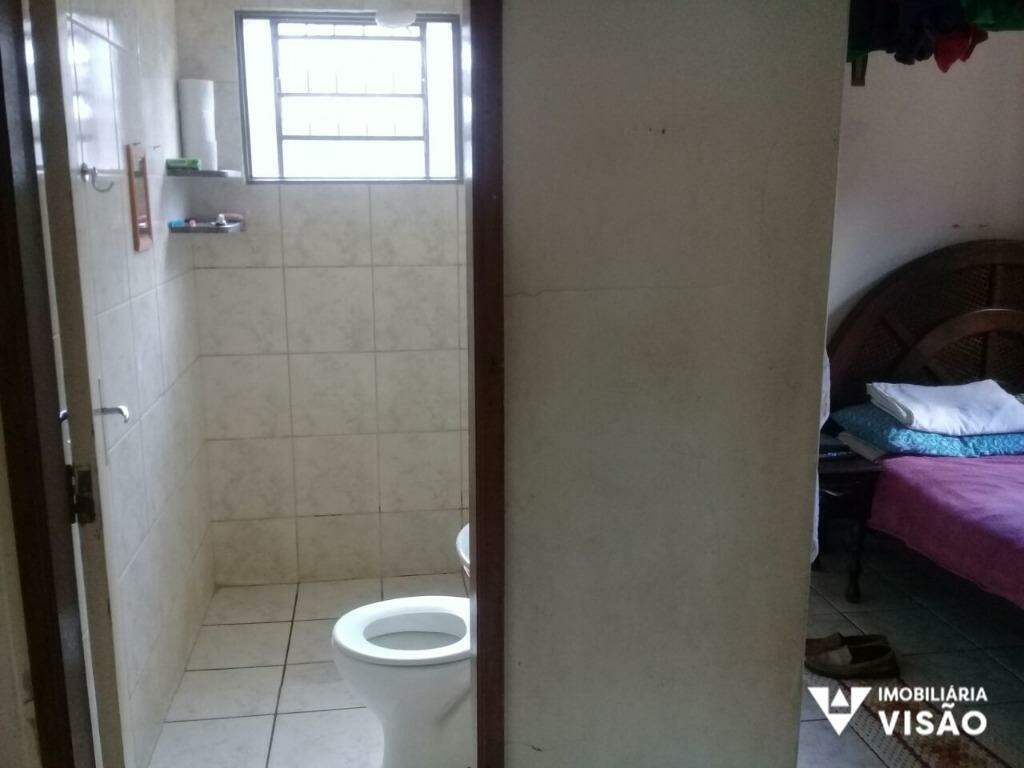 Casa à venda no Beija-Flor: 