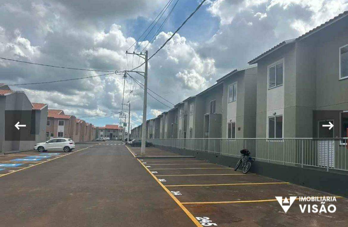 Apartamento à venda no Conjunto Chica Ferreira: 