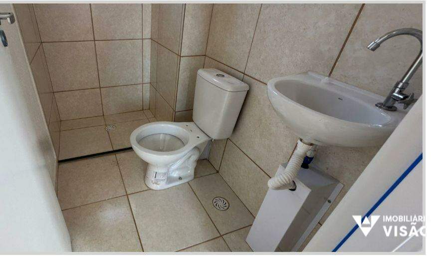 Apartamento à venda no Conjunto Chica Ferreira: 