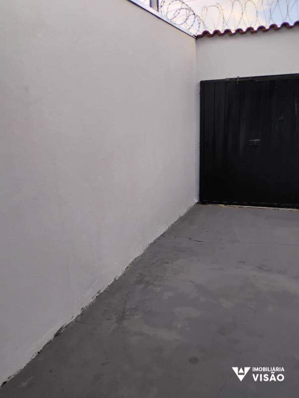 Casa à venda no Conjunto José Vallim de Melo: 