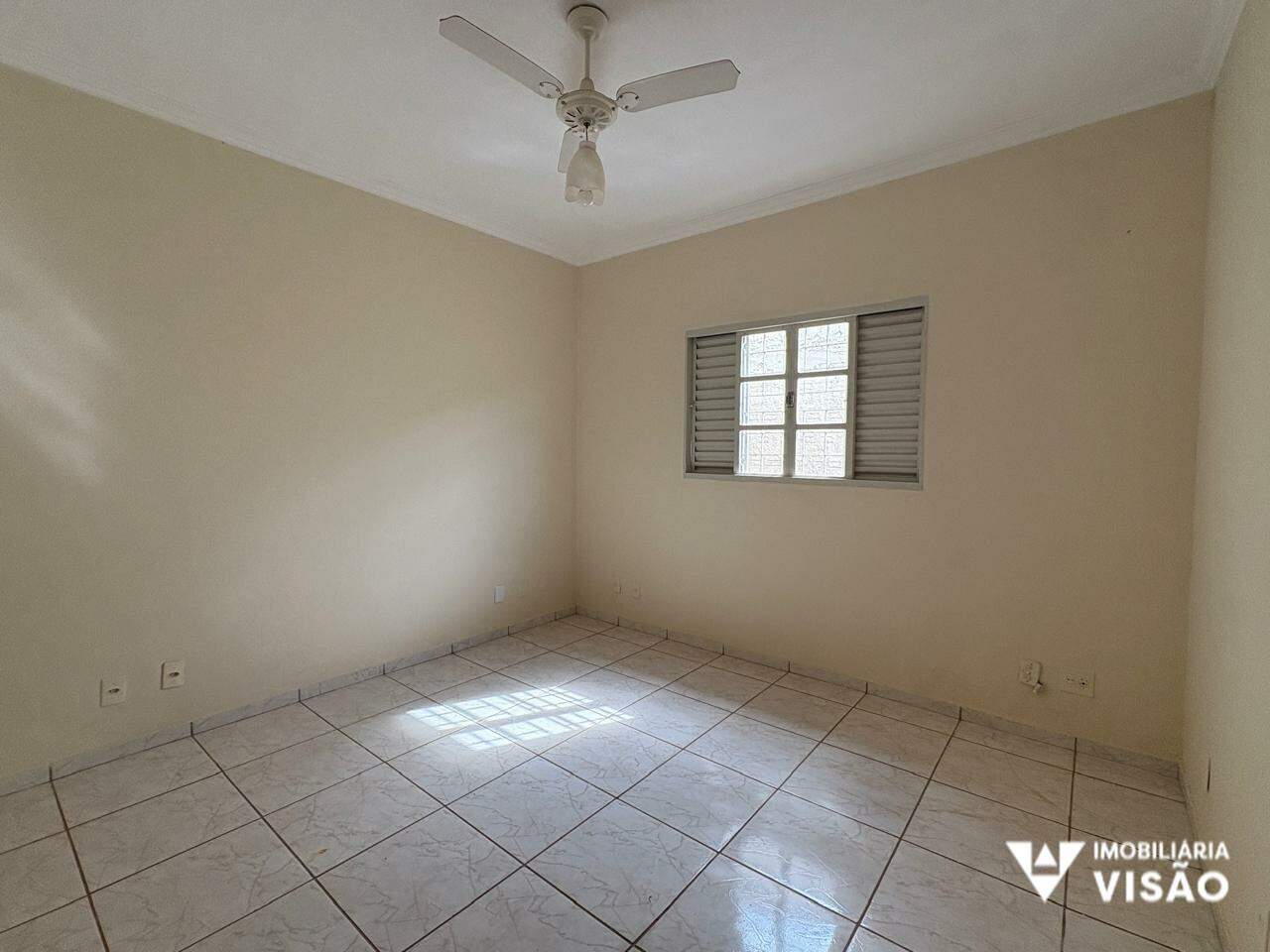 Casa à venda no MANOEL MENDES: 