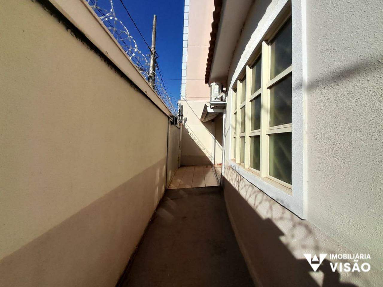 Casa à venda no UNIVERSITÁRIO: 