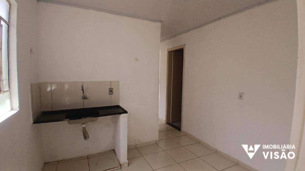 Casa para aluguel no CONJUNTO UBERABA I: 