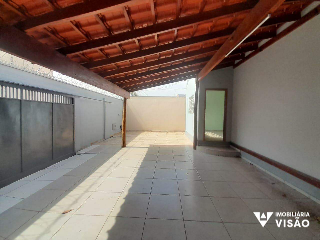 Casa à venda no Jardim Nenê Gomes: 