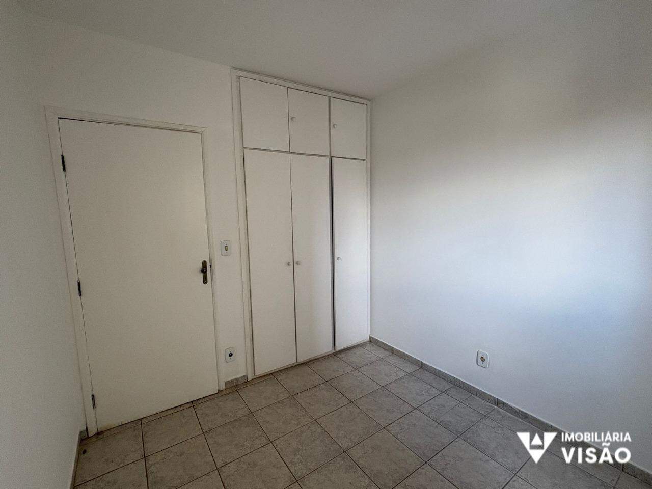 Apartamento à venda no UNIVERSITÁRIO: 