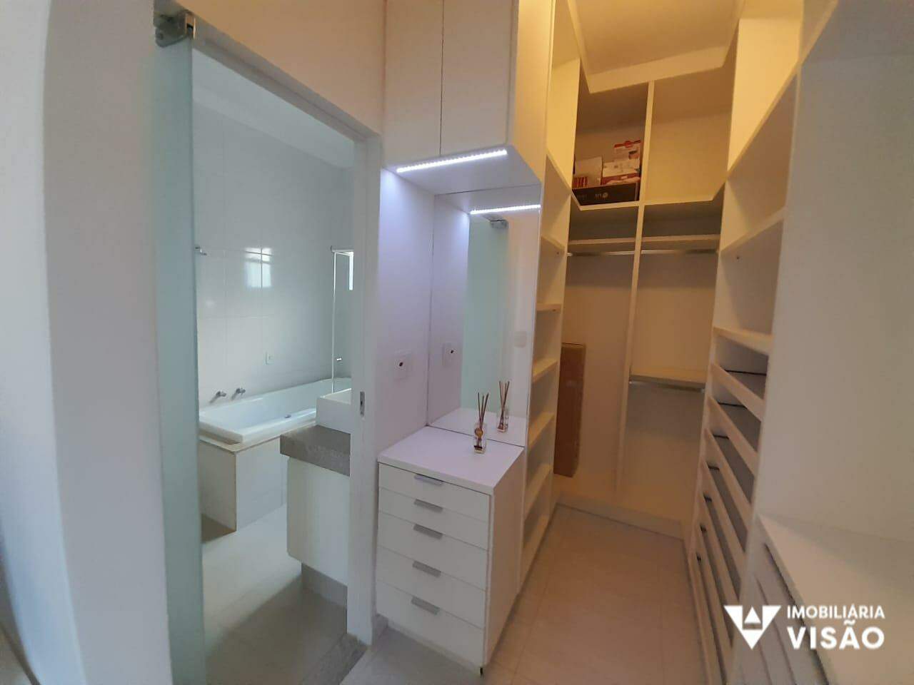 Casa à venda no Jardim Nenê Gomes: 