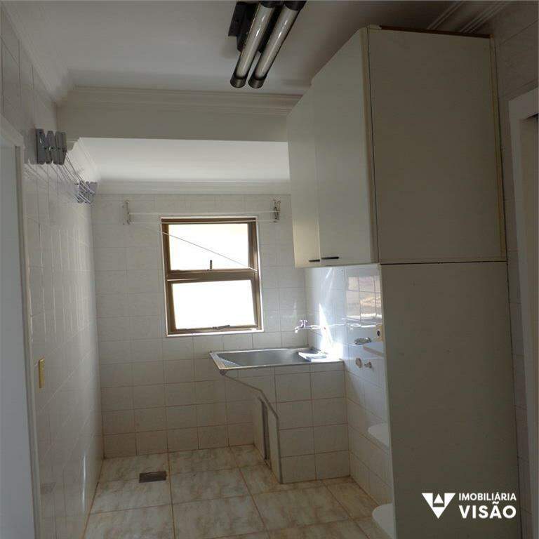Apartamento à venda no Mercês: 