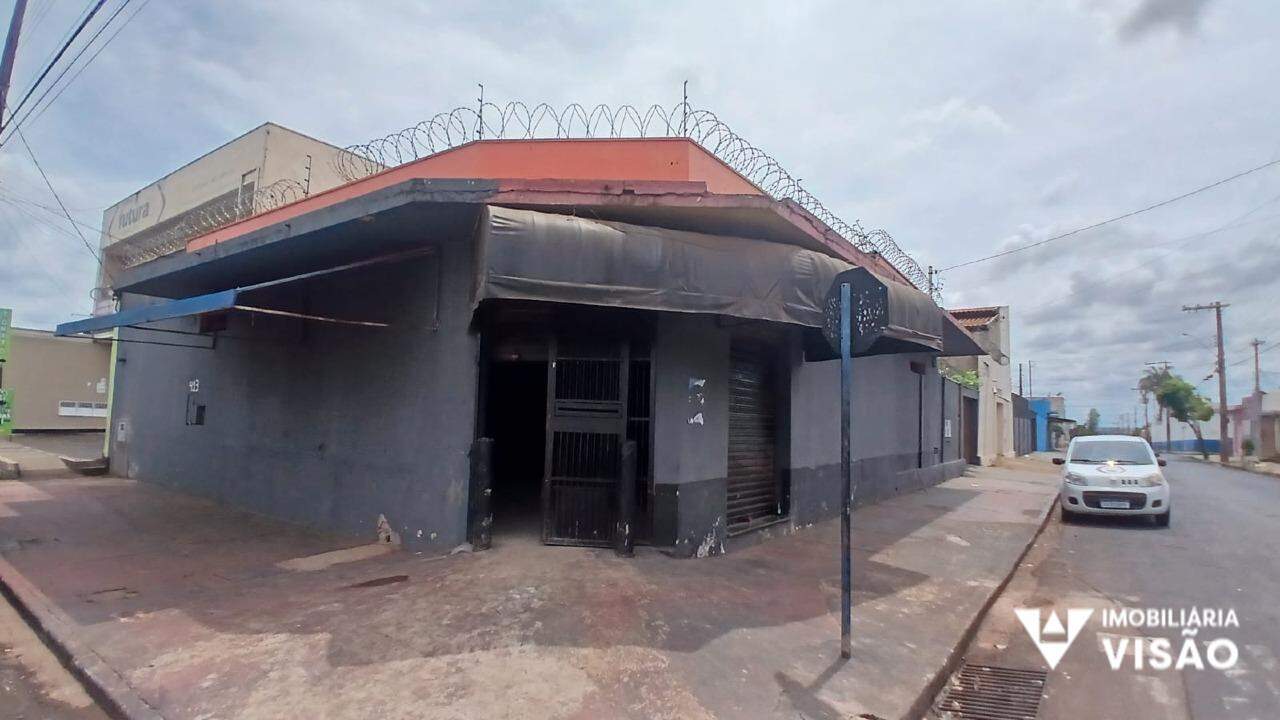 Ponto Comercial para aluguel no Parque das Gameleiras: 