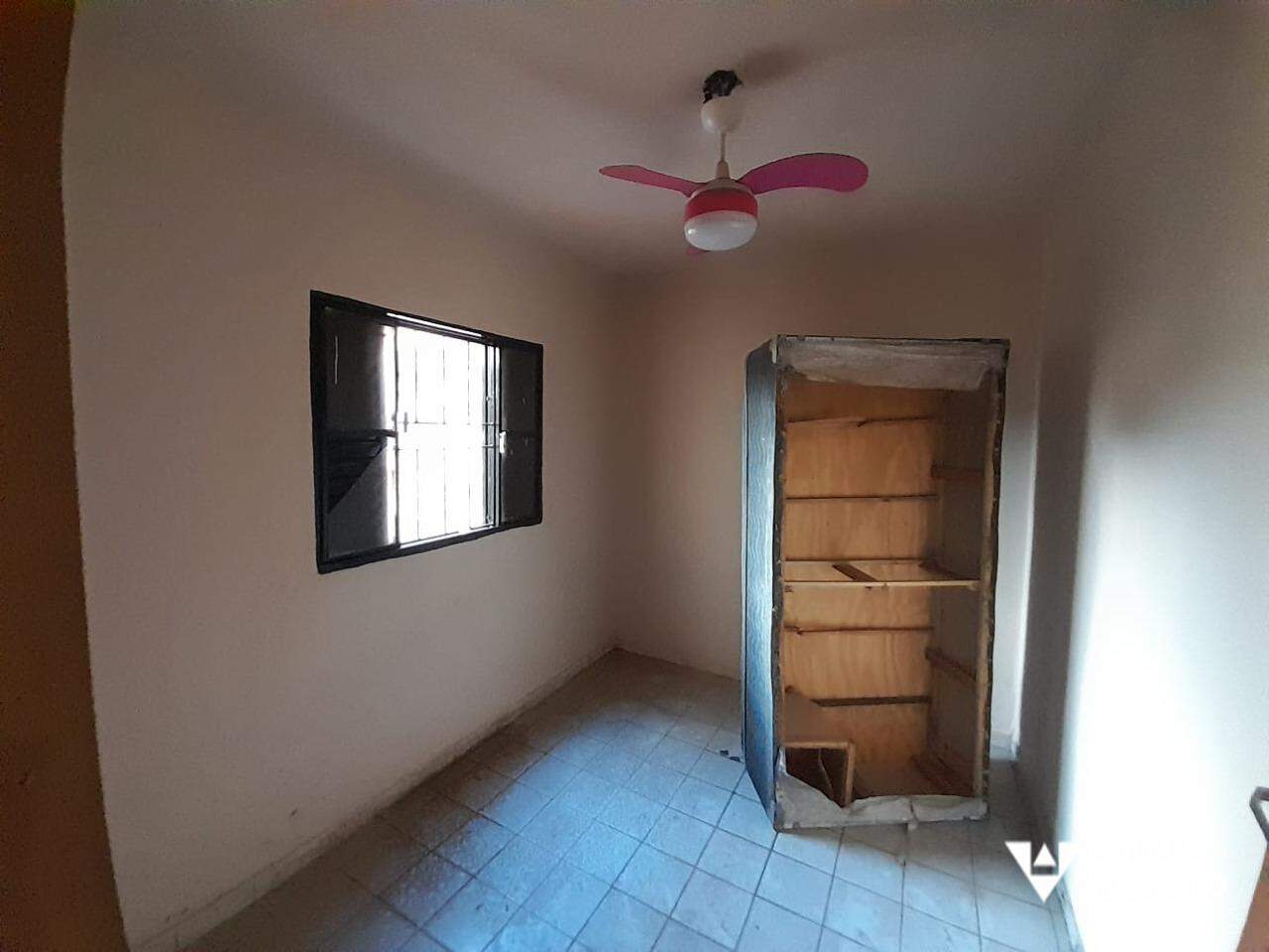 Casa à venda no Conjunto Antônio Barbosa de Souza: 