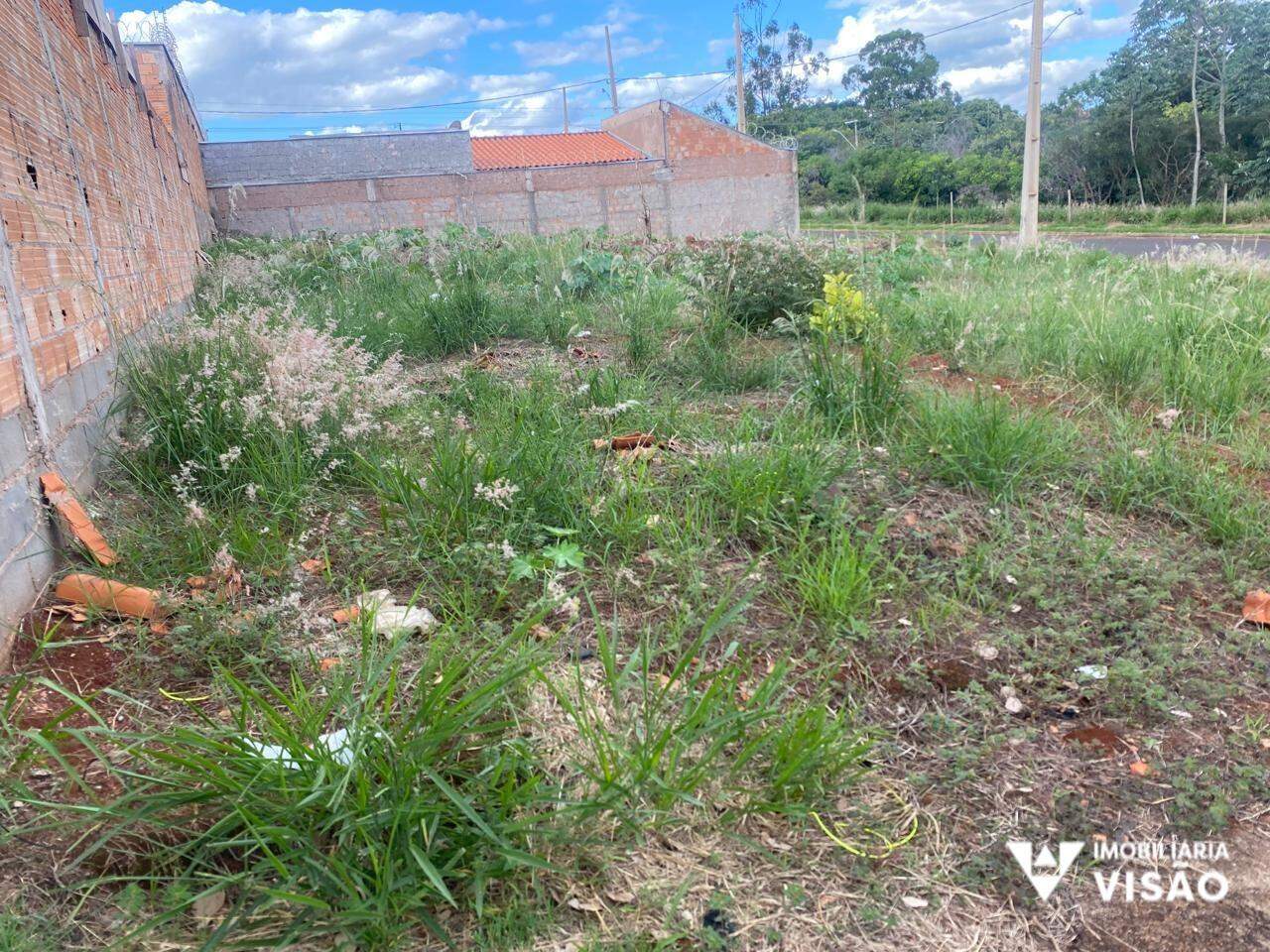 Terreno à venda no Residencial Filinha Mendes: 