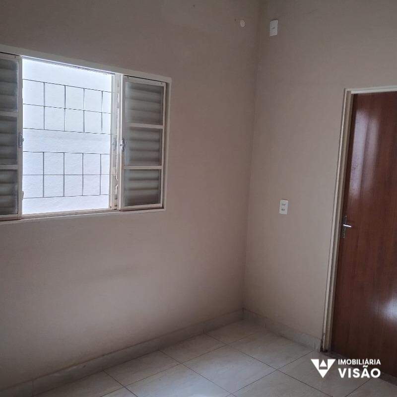 Sobrado à venda no ABADIA: 