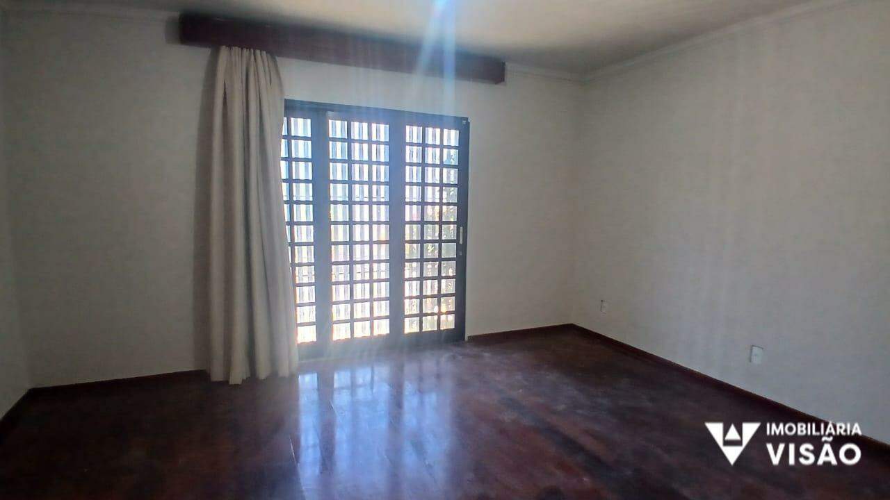 Casa para aluguel no Centro: 