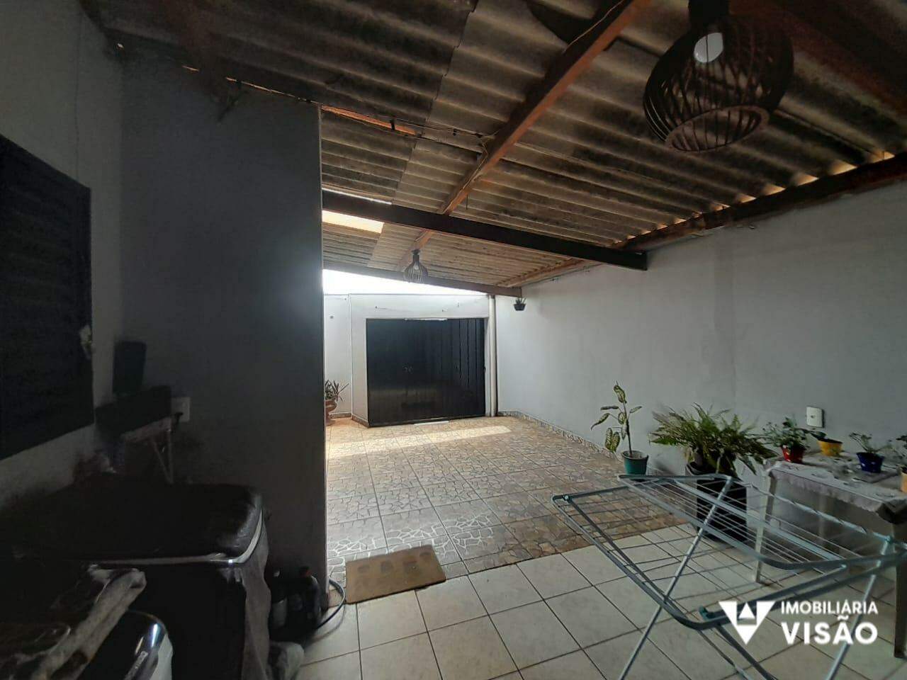 Casa à venda no Conjunto Chica Ferreira: 