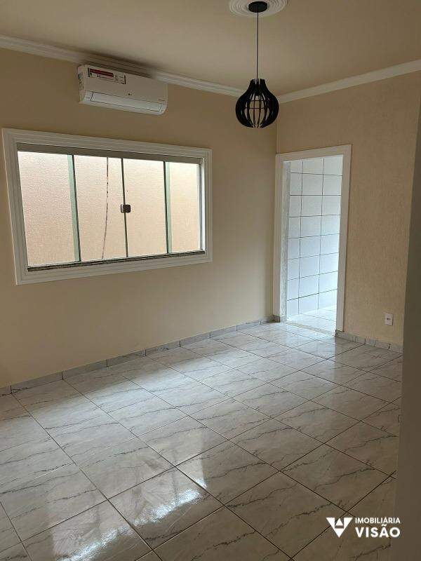 Casa à venda no Jardim Itália II: 