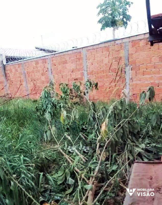 Terreno à venda no Fabrício: 