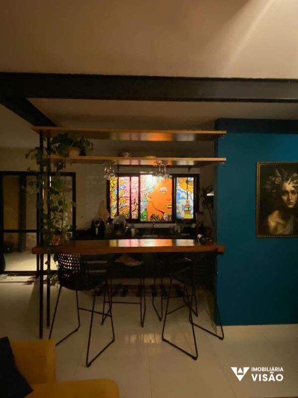 Casa à venda no Portal Beija Flor: 